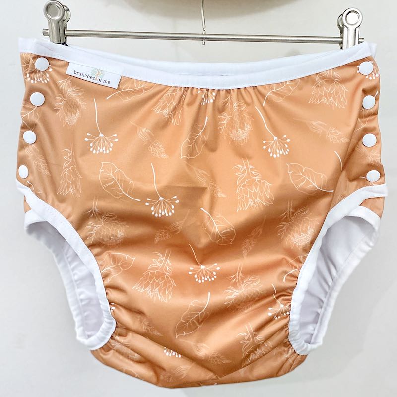 Reusable swim nappy for adults and disabled